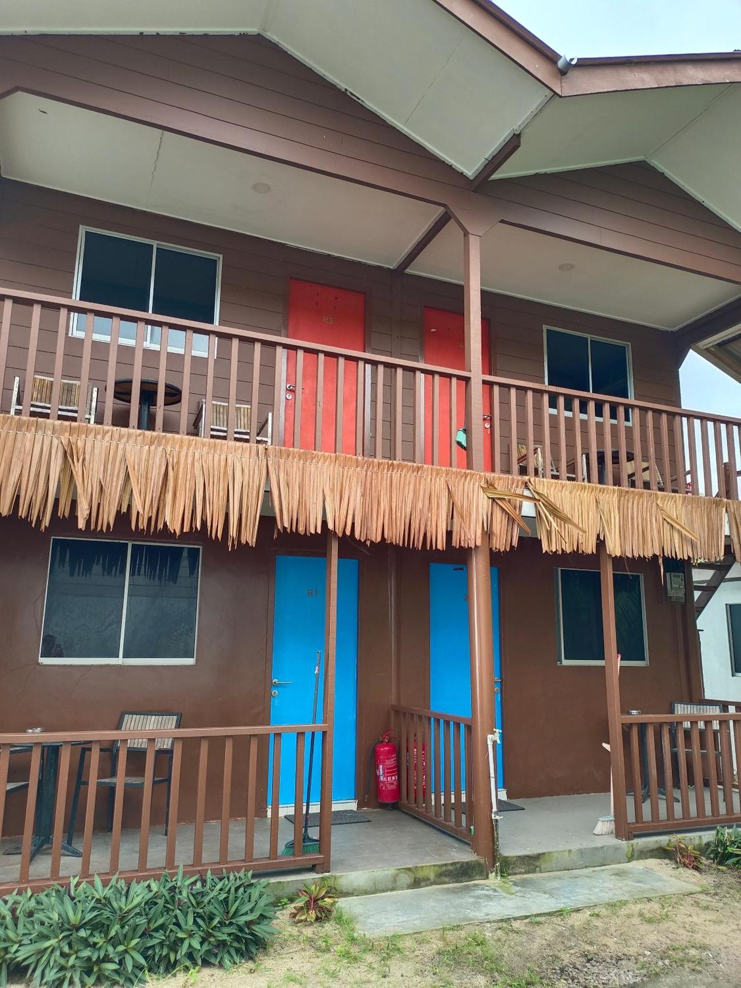 Tiongman Scubadive & Lodge Kampong Juara 外观 照片