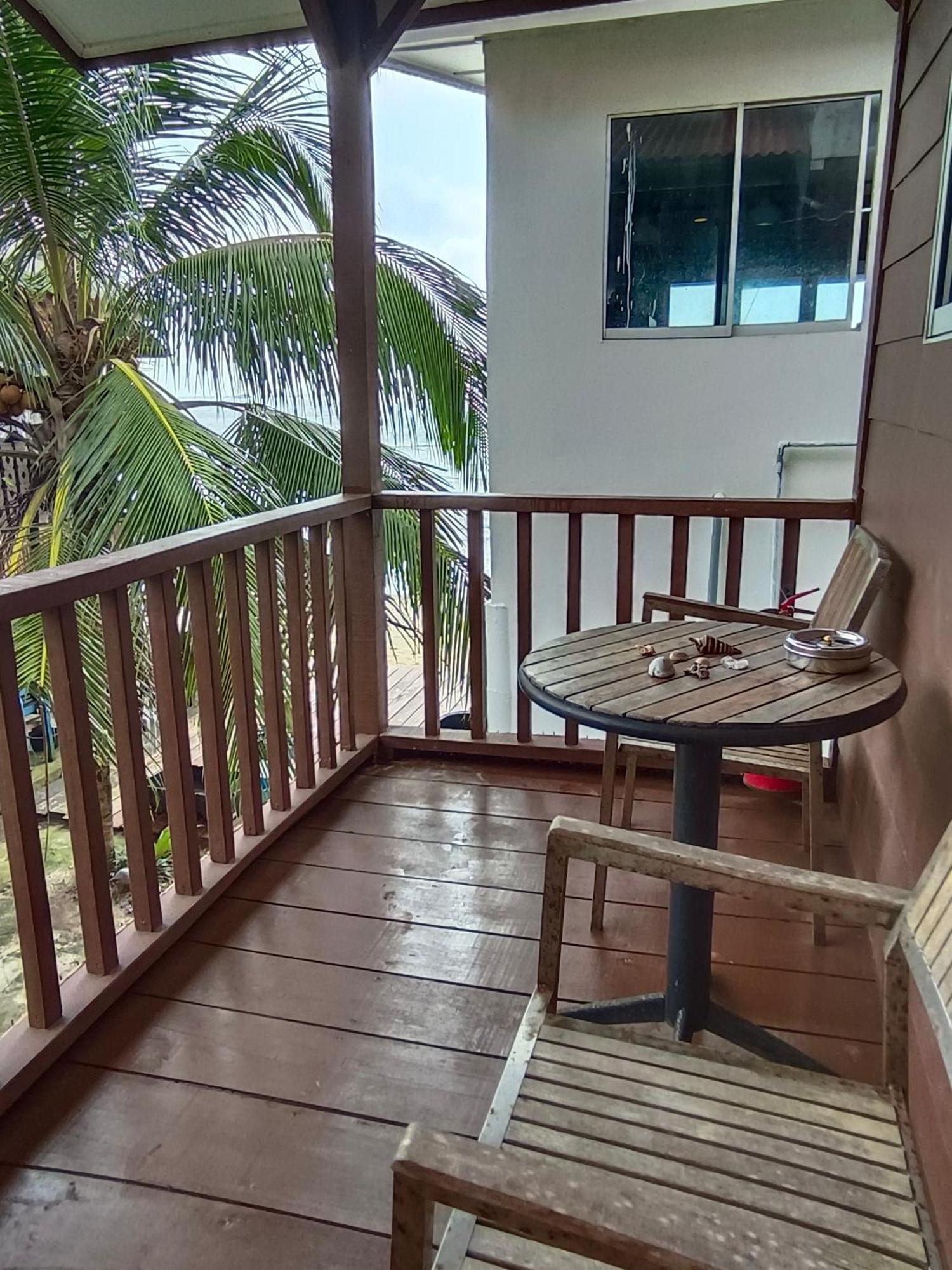 Tiongman Scubadive & Lodge Kampong Juara 外观 照片