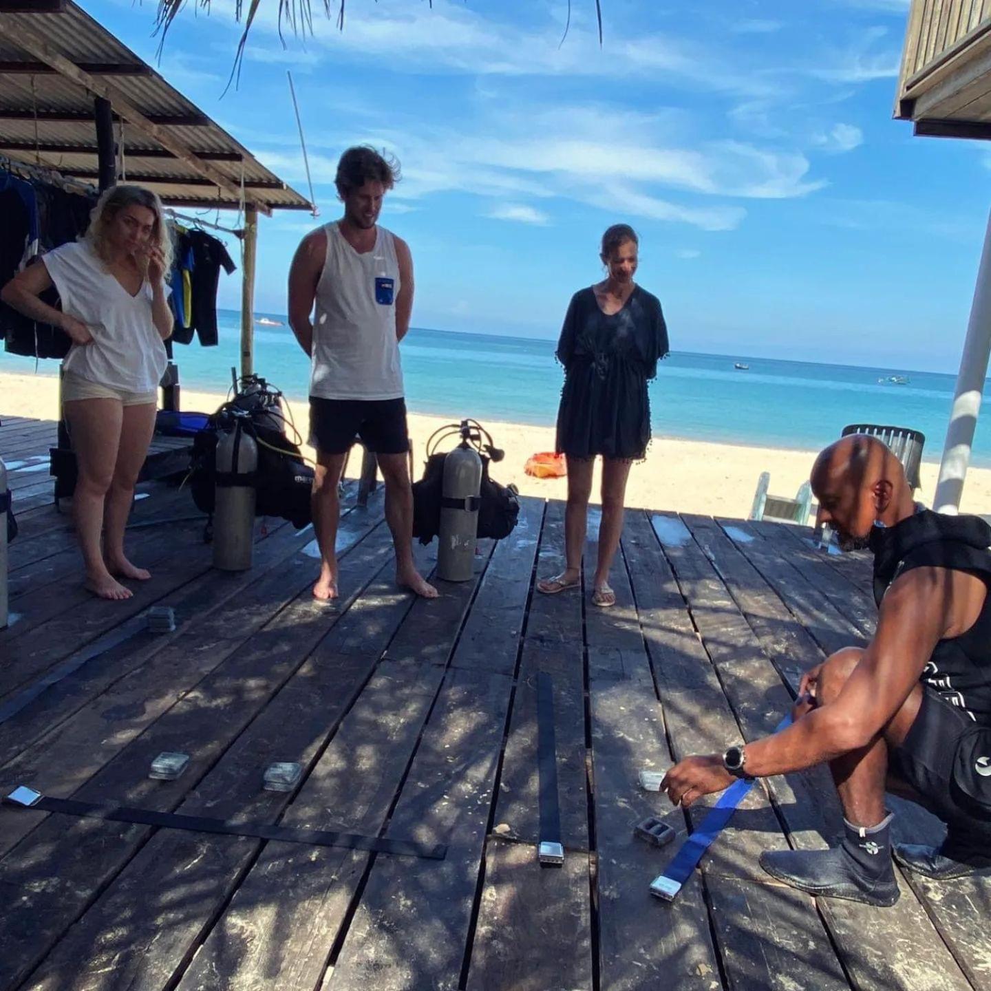 Tiongman Scubadive & Lodge Kampong Juara 外观 照片