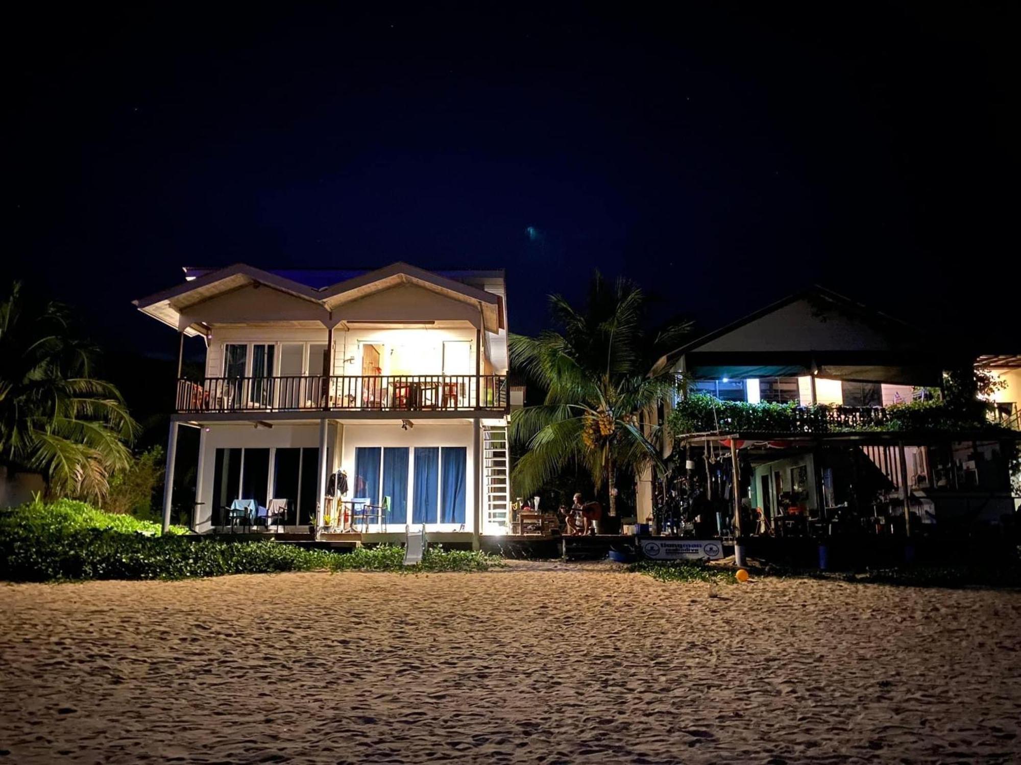 Tiongman Scubadive & Lodge Kampong Juara 外观 照片